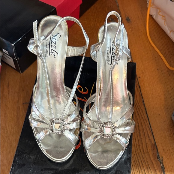 Shoes - Silver Strappy Women's Heels